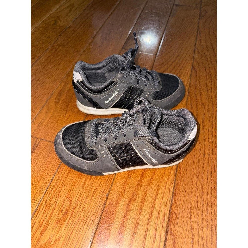 American Eagle Kids Gray Black Lace Up Athletic Sneakers Youth Size 10.5 Toddler